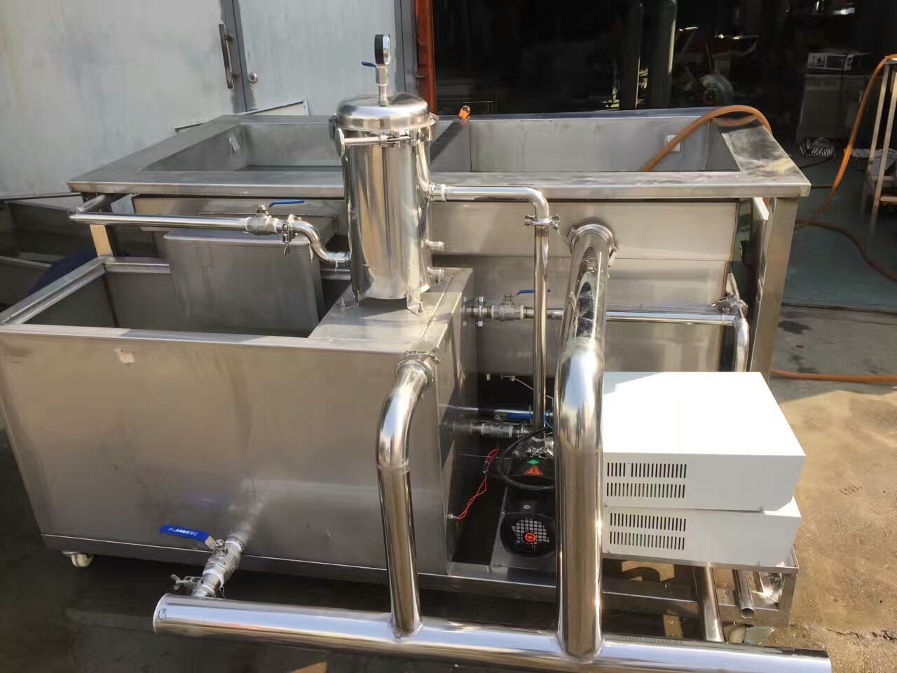 香蕉视频APP免费下载生產廠家操作時使用什麽液體？